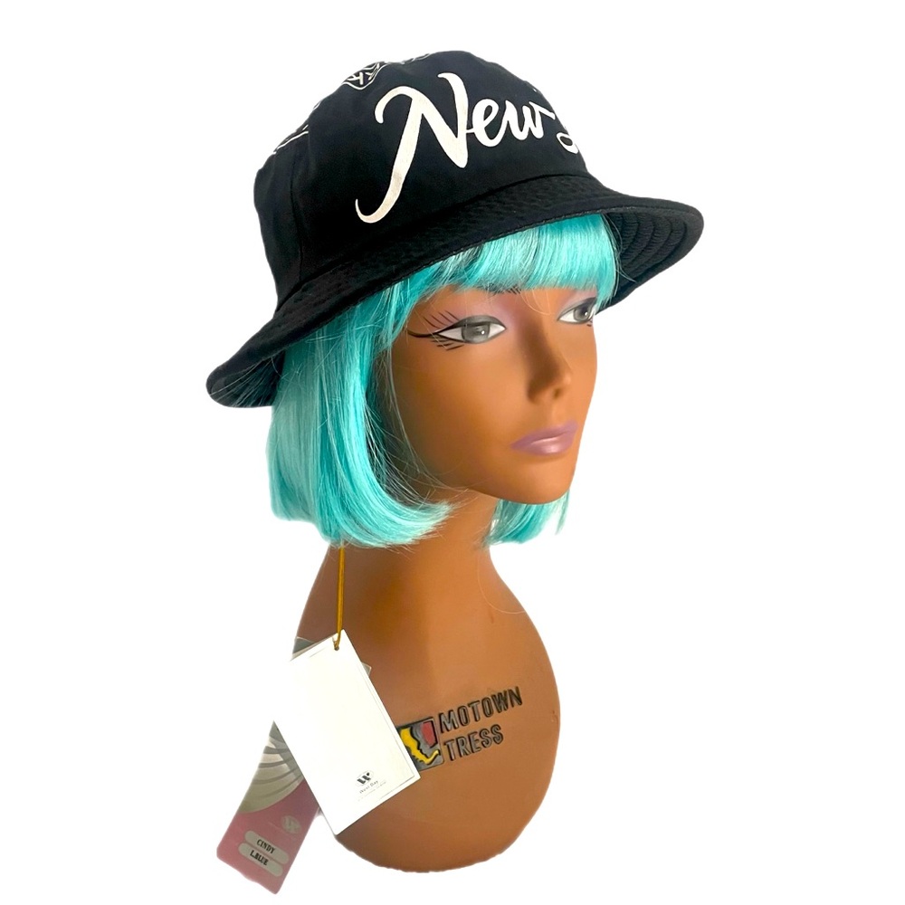 Bucket Hat